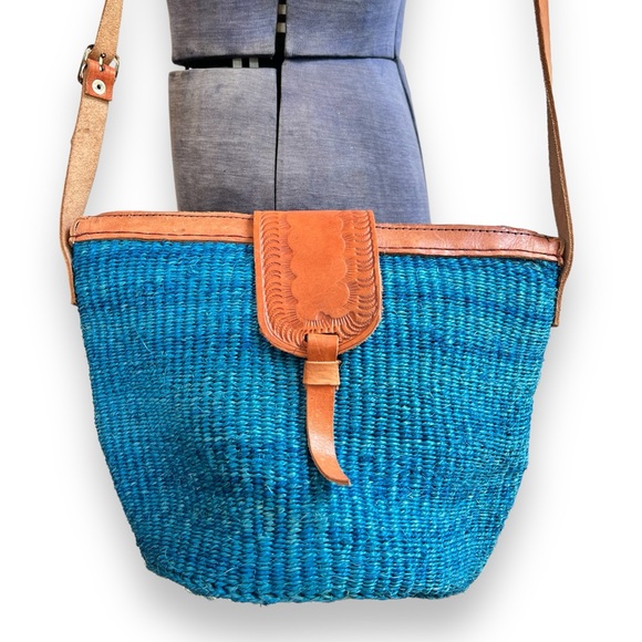 Vintage Sisal Tooled Leather Shoulder Bag